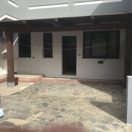 Casa Camere Pistis 阿塞米尼 外观 照片