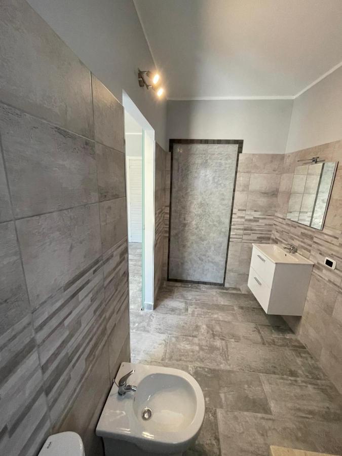 Casa Camere Pistis 阿塞米尼 外观 照片