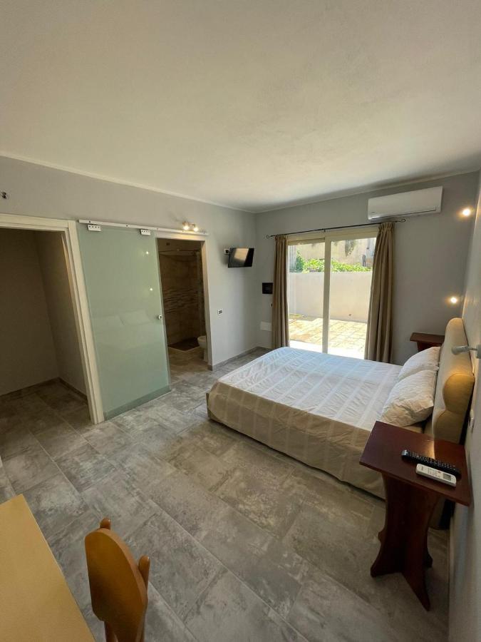 Casa Camere Pistis 阿塞米尼 外观 照片